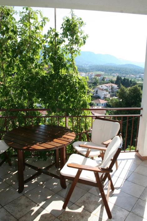 Apartmani Mladina Jelsa  Esterno foto